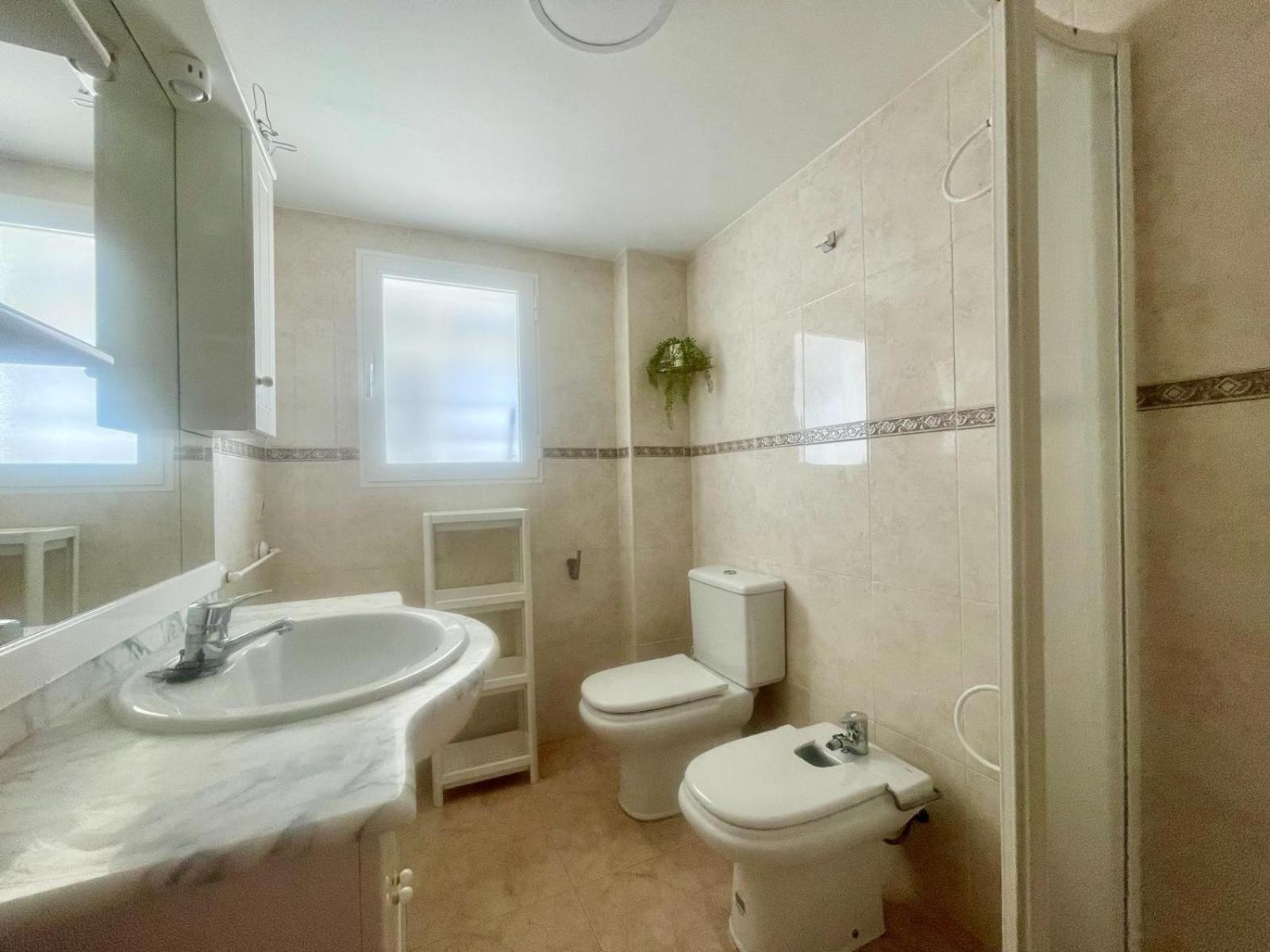 Seafront Holliday Miramar Appartement *